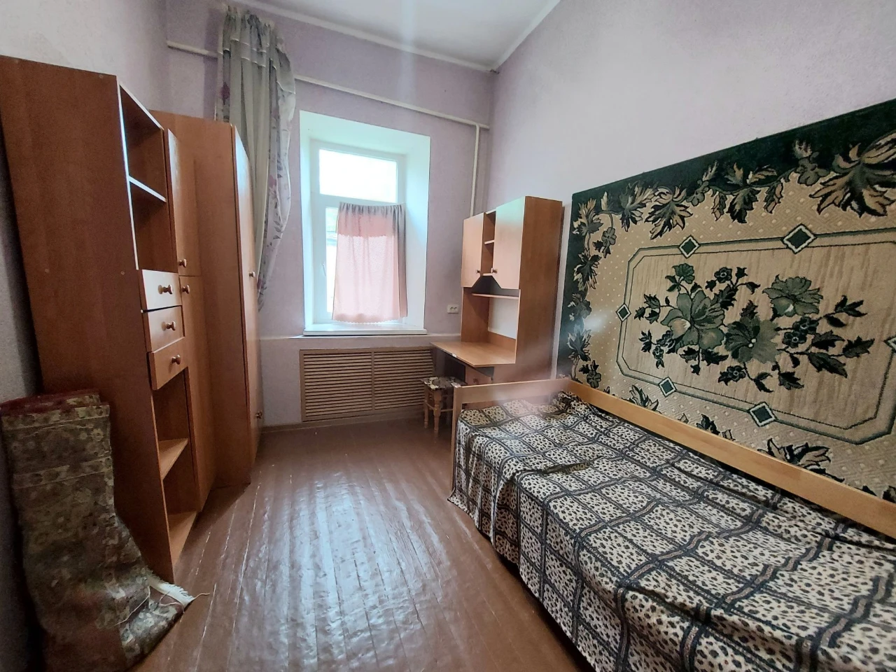 Продажа 2-комнатной квартиры в 1 этаже, ул. Адмиральская