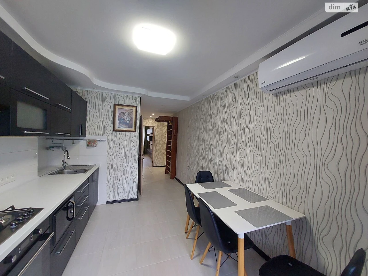 Long-Term Rental Apartment in Central Area
