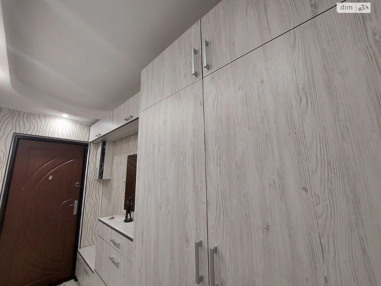 Long-Term Rental Apartment in Central Area