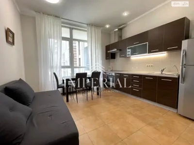 Long-Term Rent, Apartment in Pecersky