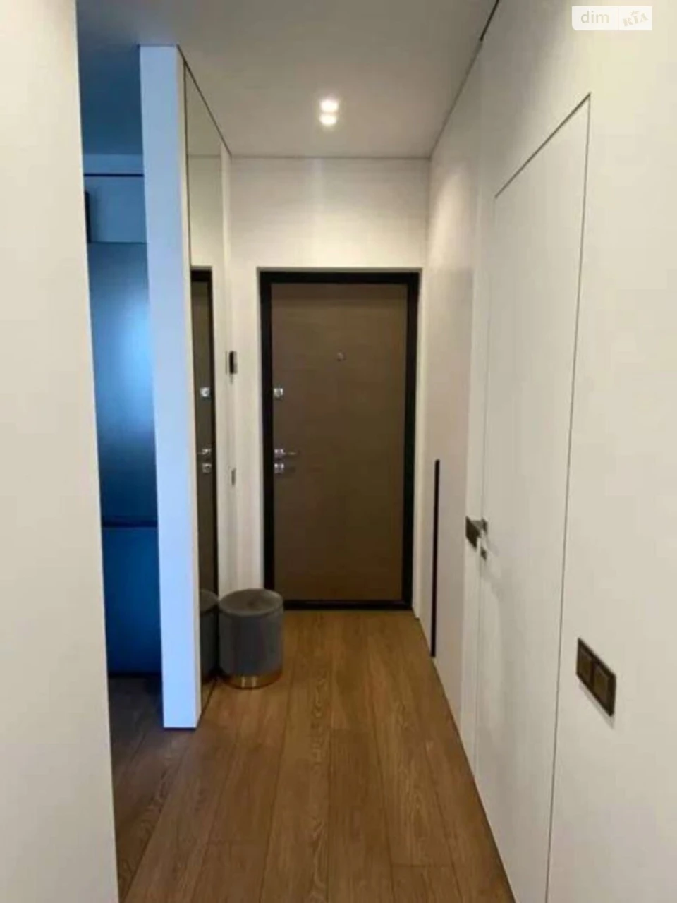 Long-Term Rental Apartment in Nivki