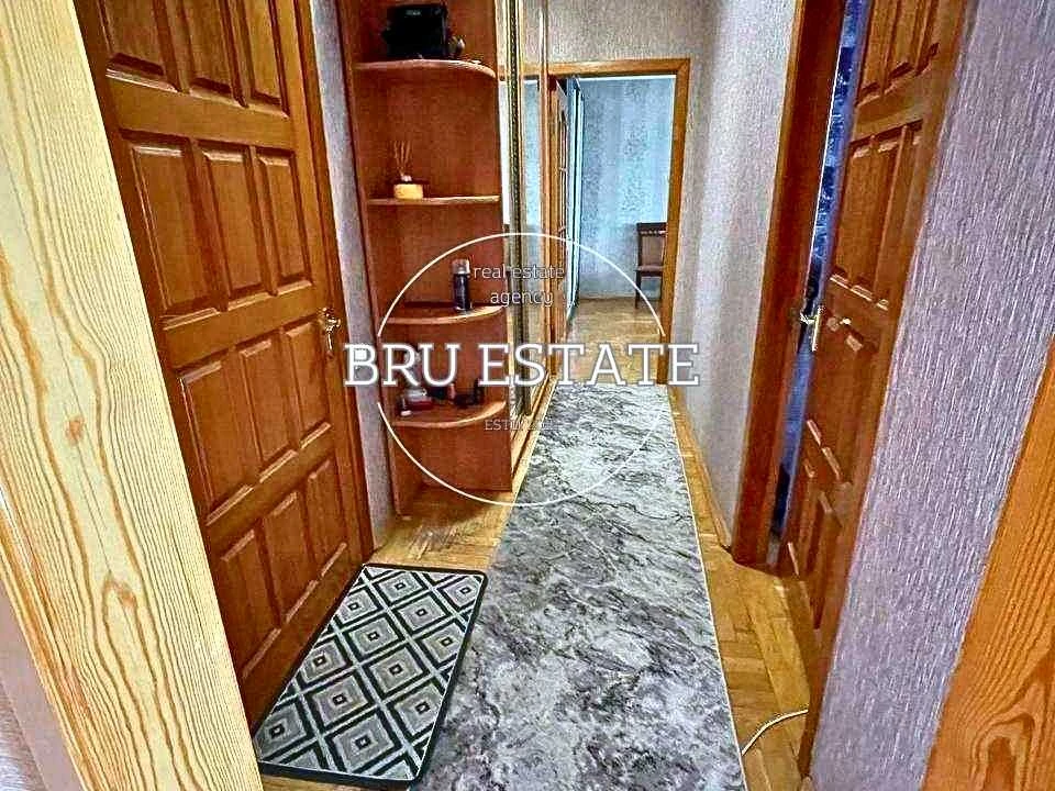 Квартира. Київ, вулиця Соломії Крушельницької