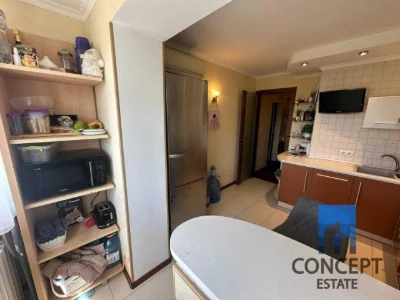 For Sale Spacious 3-bedroom apartment in district "Pryvomya" 6. Near yacht club.