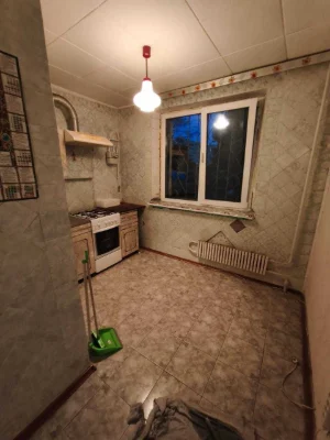 Продається 2-кімнатна квартира, мікрорайон Горизонт