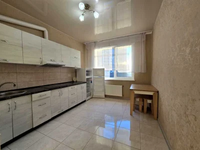 Apartment. Odessa, Perelinnaya Street