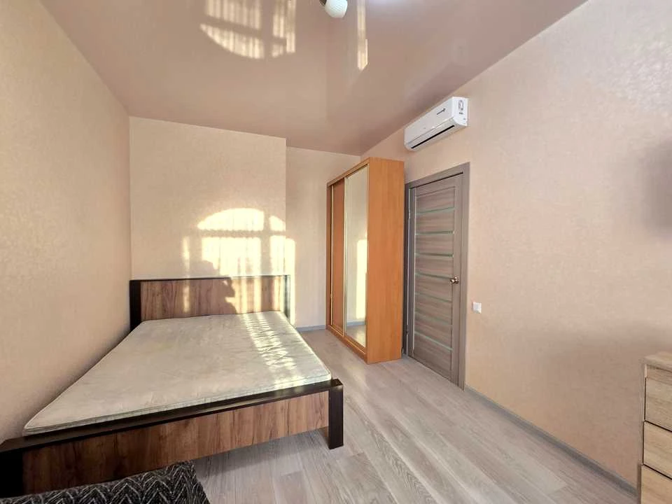 Apartment. Odessa, Perelinnaya Street