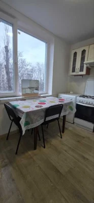 I will sell a 1-room apartment in Saltivka on Gvardiytsiv-Shiro Street