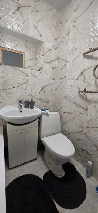 I will sell a 1-room apartment in Saltivka on Gvardiytsiv-Shiro Street