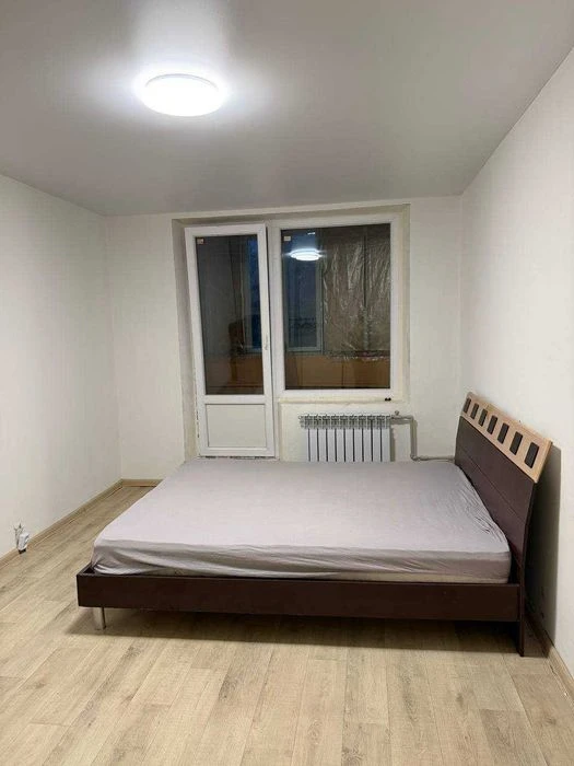 I will sell a 1-room apartment in Saltivka on Gvardiytsiv-Shiro Street