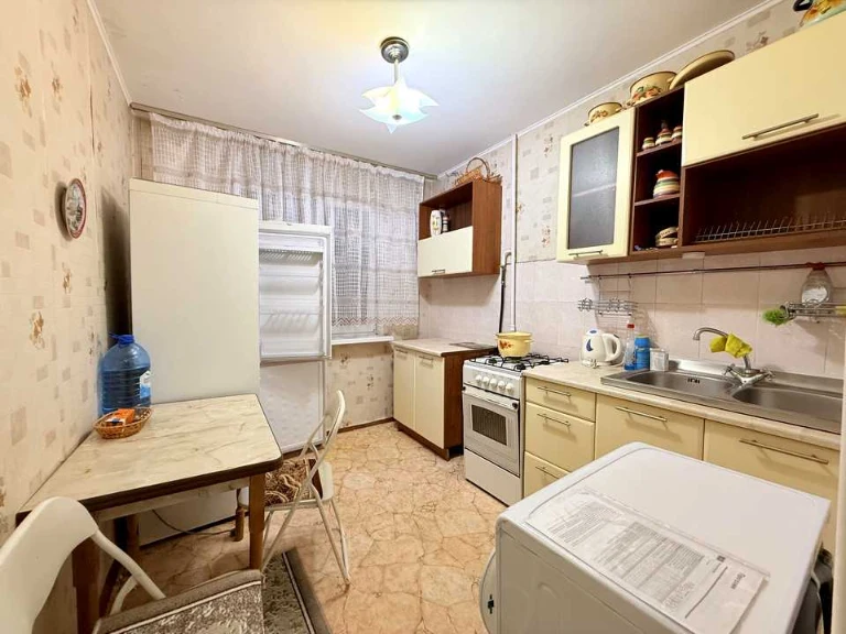 Apartment. Metrobudivska Street, Kyiv