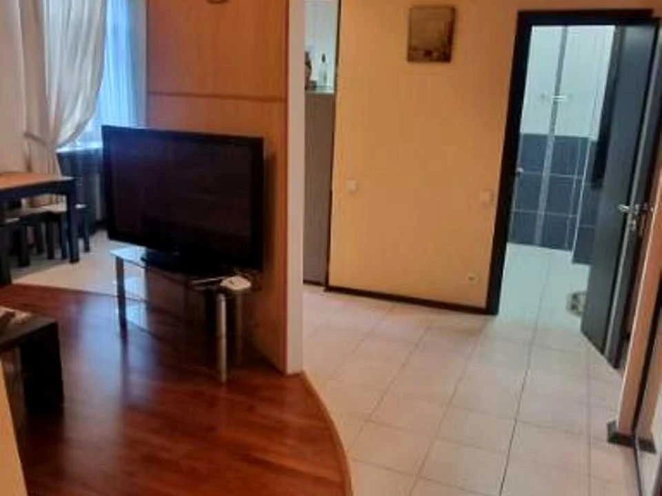 Apartment. Observatorna Street, Kyiv