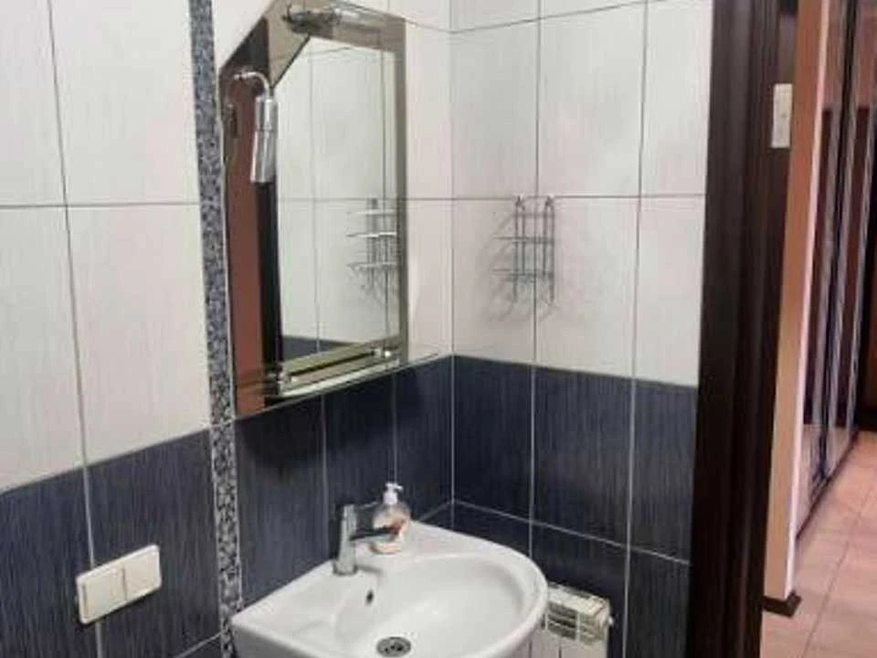 Apartment. Observatorna Street, Kyiv