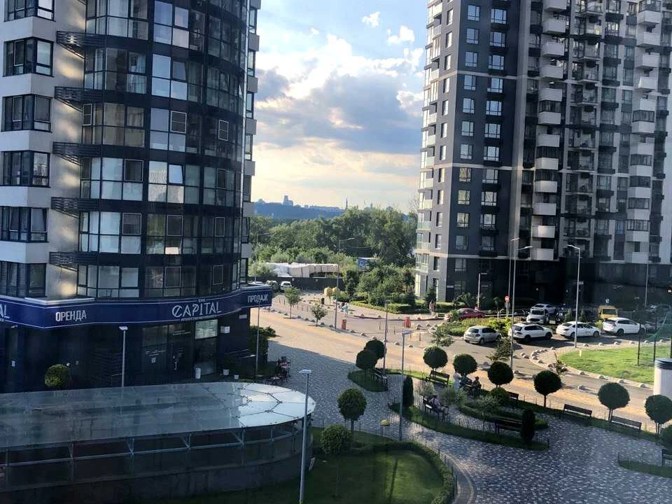 Квартира. Київ, Зарічна вул.