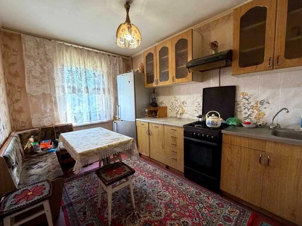 Квартира. Киев, проспект Леоніда Бикова.