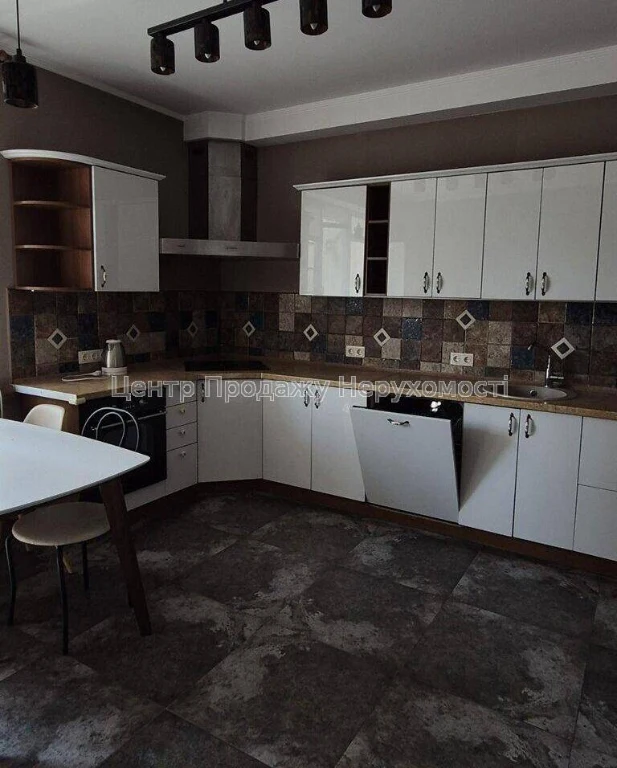 Продаж 3-кімн. квартири, 117 м², 3/24 поверх, Київ – ваш новий дім