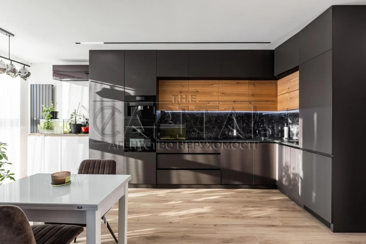 Apartment for Sale, Rusanovka Gavan, Nikolsko-Slobo Street