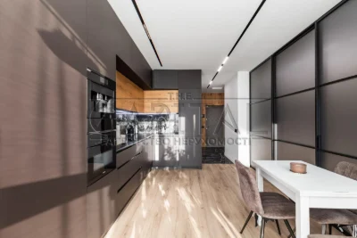 Apartment for Sale, Rusanovka Gavan, Nikolsko-Slobo Street