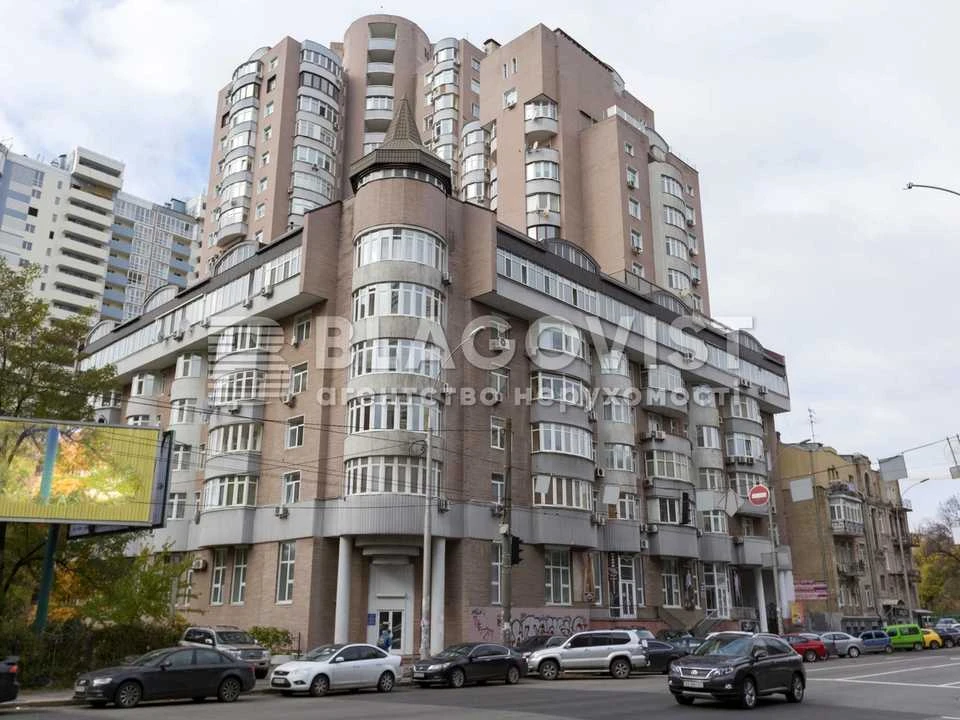 Квартира. Київ, вулиця Антонавича