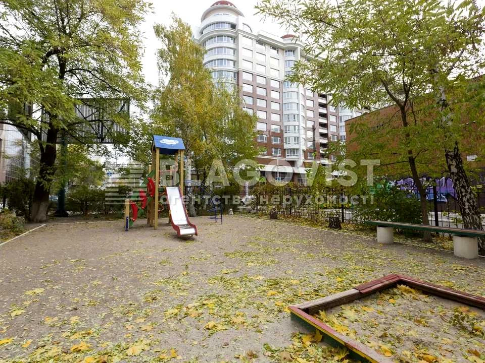Квартира. Київ, вулиця Антонавича