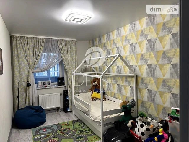Продажа 3к квартиры 77 кв. м по ул. Академика Лебедева 1/7 •