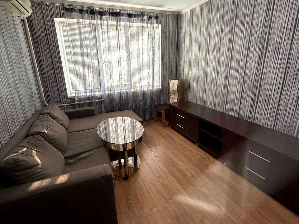 Apartment. Zoia Hayday St., Kyiv