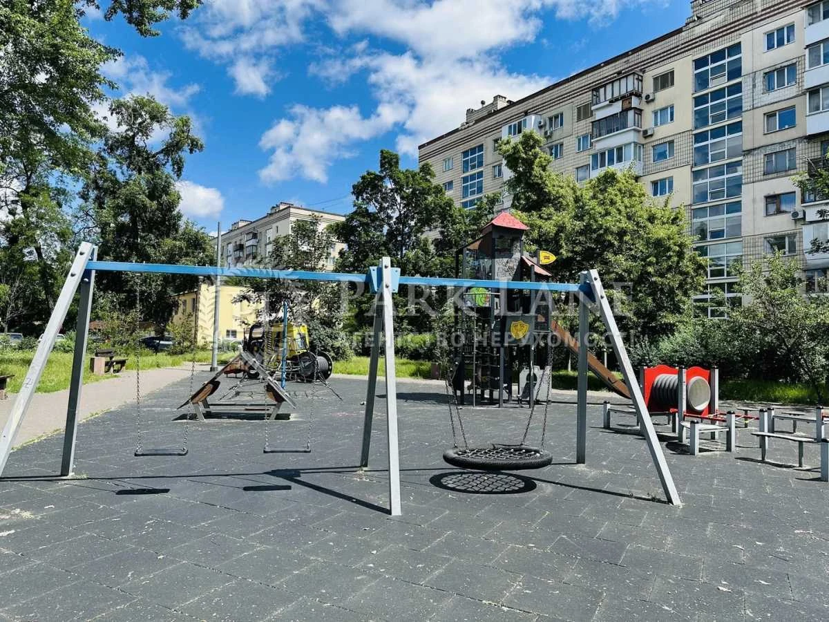 Продажа 1-комнальной квартиры 33 м², улица Энтузиастов, 3/1