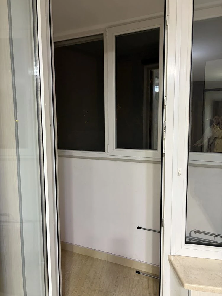 Продам 1 комн. квартиру метро Студенческая