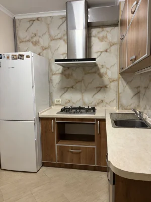 Продам 1 комн. квартиру метро Студенческая