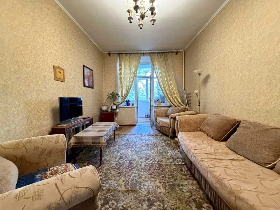 Квартира. Одеса, Пироговська вулиця
