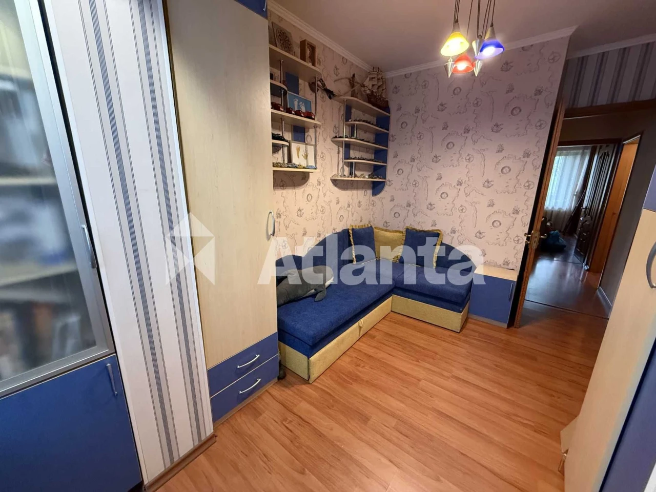 В продаже 3-комнатная квартира на Таирова, Королева ул., газ