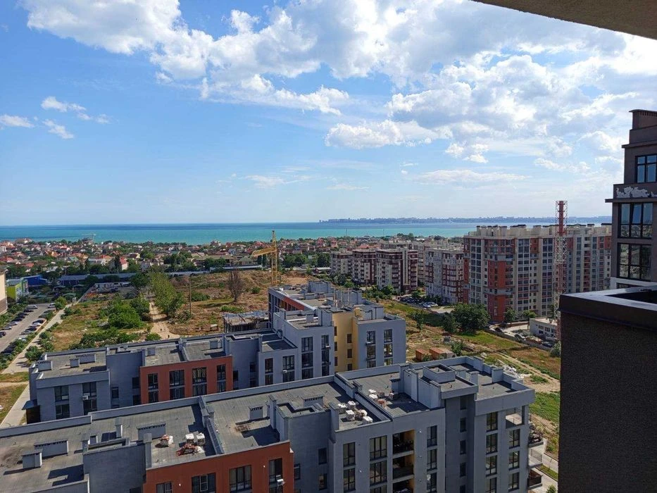 Продам 2-комнатную квартиру в современном красивом комплексе.