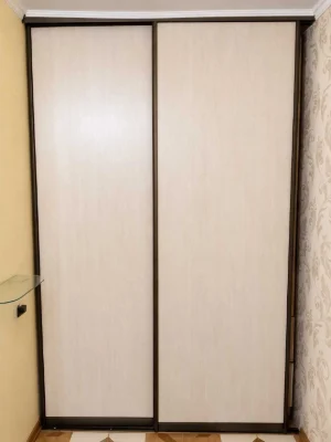 Продаж 1-кімнатної квартири, 4-й поверх. Цегляний. №01334