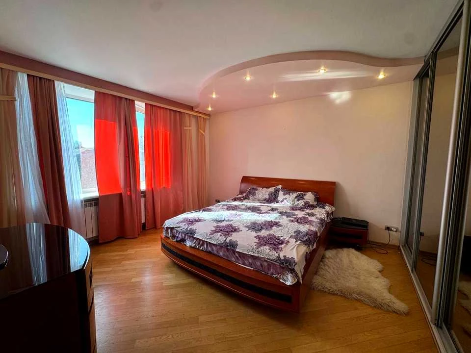 Apartment. Yerevan Street, Kyiv