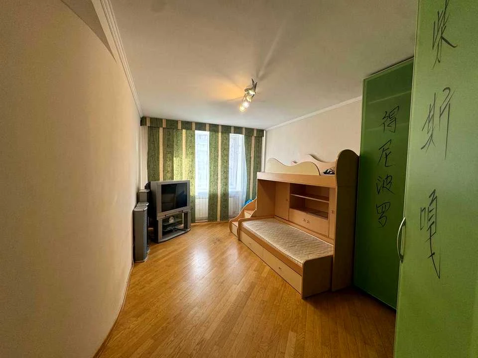 Apartment. Yerevan Street, Kyiv