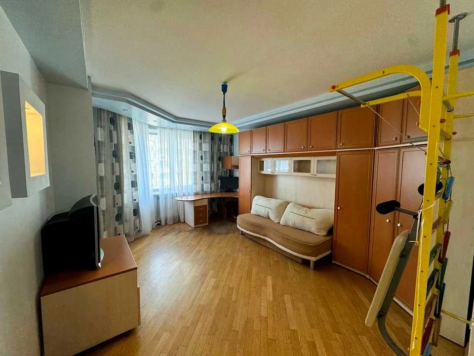 Apartment. Yerevan Street, Kyiv