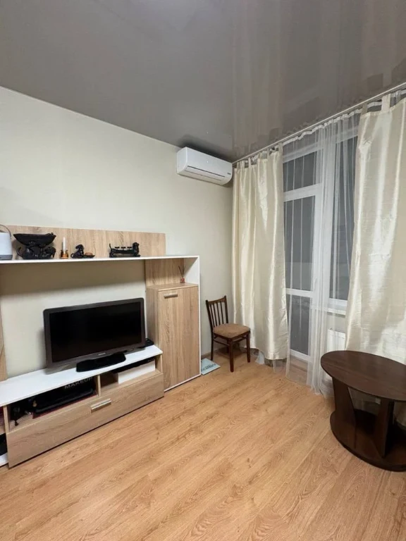 Apartment for Sale, Renovated, Address: Kharkiv Street 188, near Virlytsya Metro