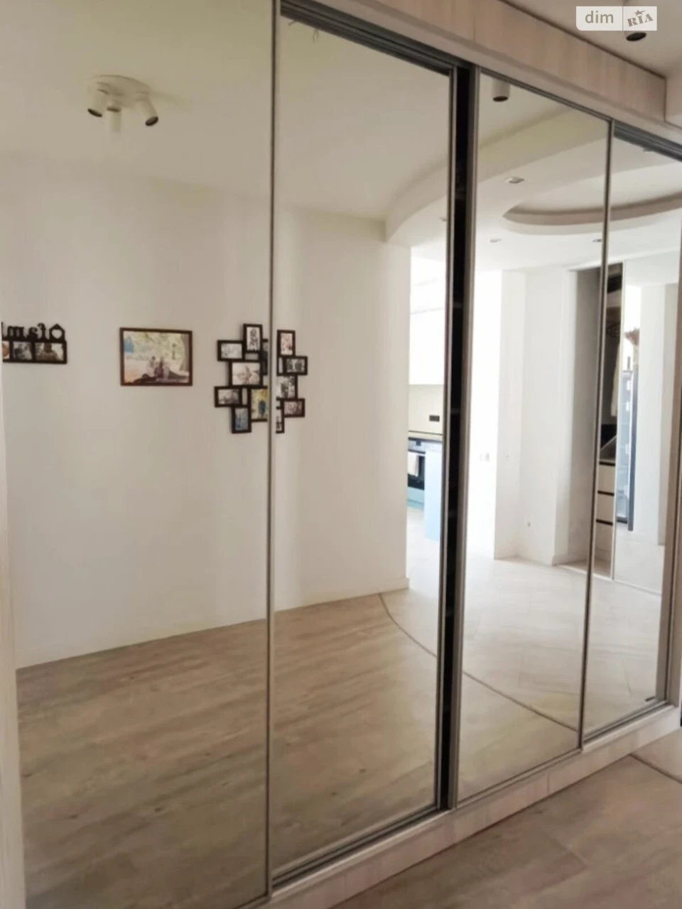 Продаж Квартира Дарницький