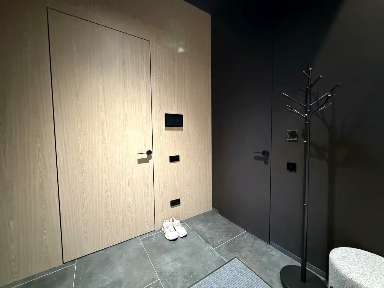 Продаж квартири 3-кімн. 136 м² 5/6 пов.