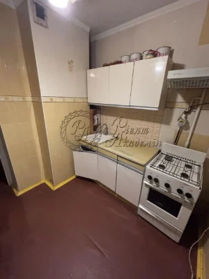 Продаж біля Дрім тауну, поблизу метро, 2 кімнатна