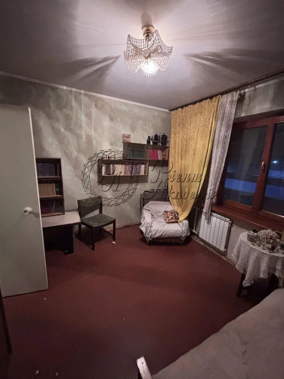Продаж біля Дрім тауну, поблизу метро, 2 кімнатна