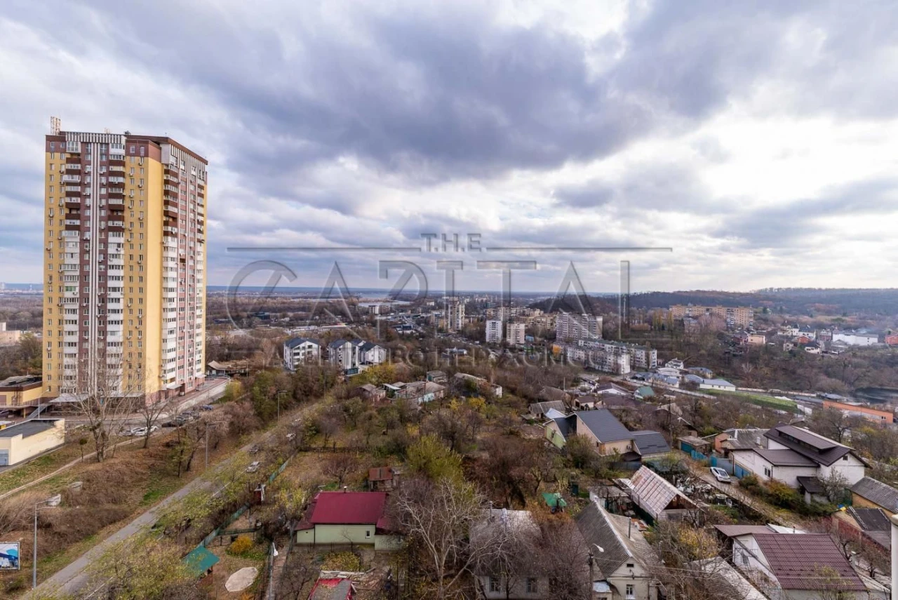 Продається квартира, проспект Науки, Голосіївський район