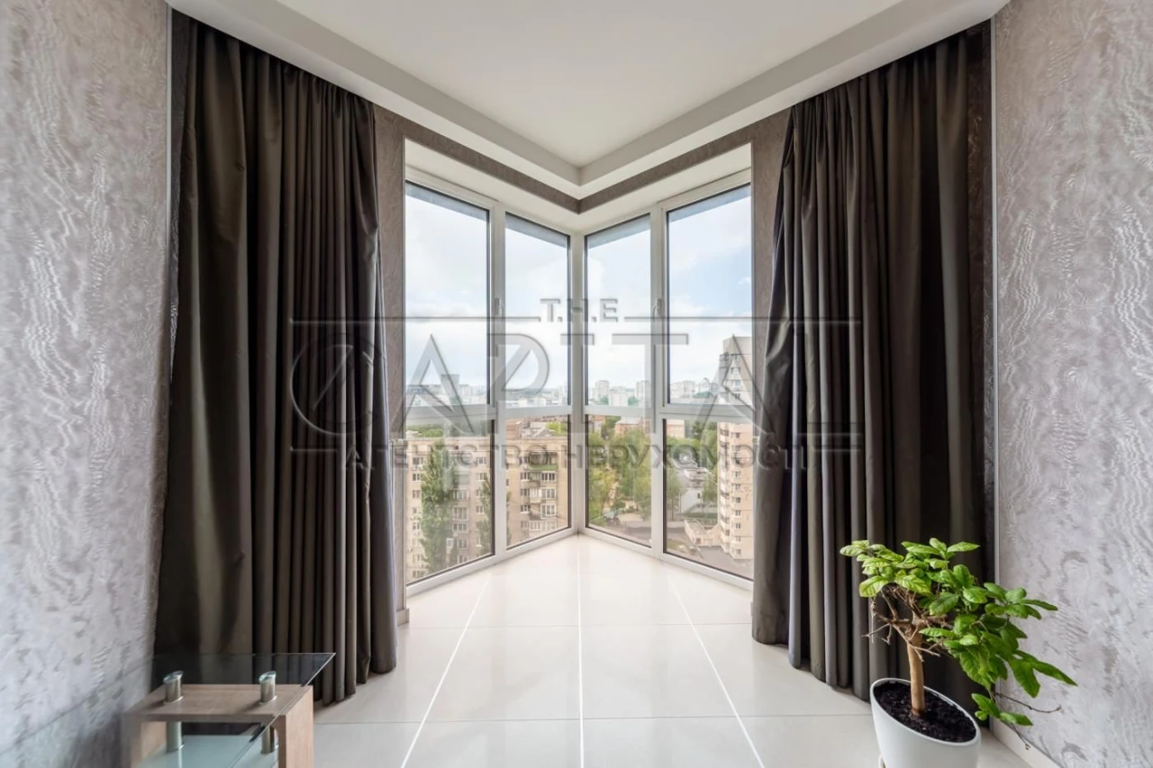 Apartment for Sale, Solomyanska Street, Solomyanka, Kyiv