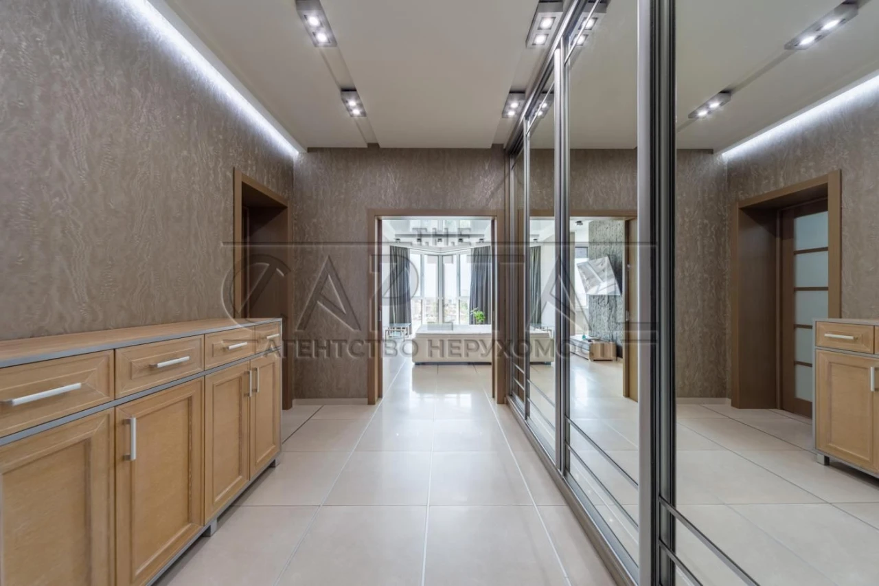 Apartment for Sale, Solomyanska Street, Solomyanka, Kyiv