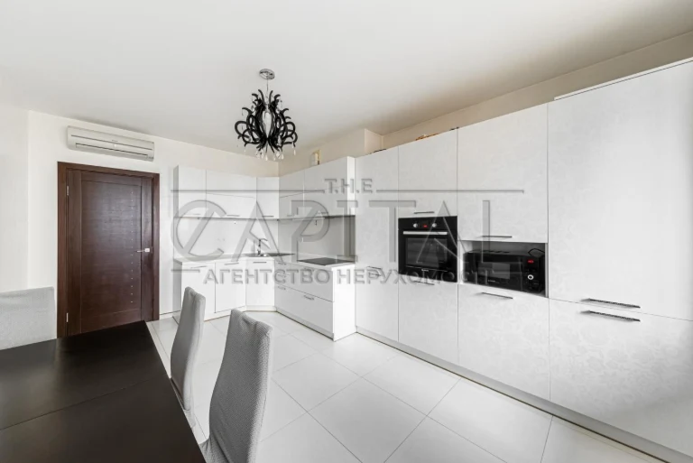 Apartment for sale, Holosiivska Street, Holosiiv district
