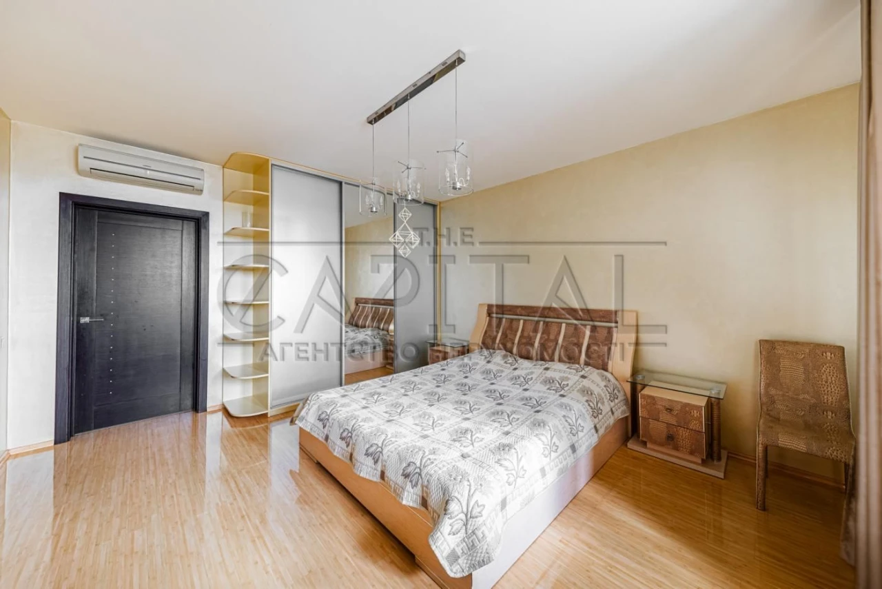 Apartment for sale, Holosiivska Street, Holosiiv district