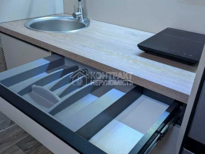 Apartment. Dragoma St, Kharkiv