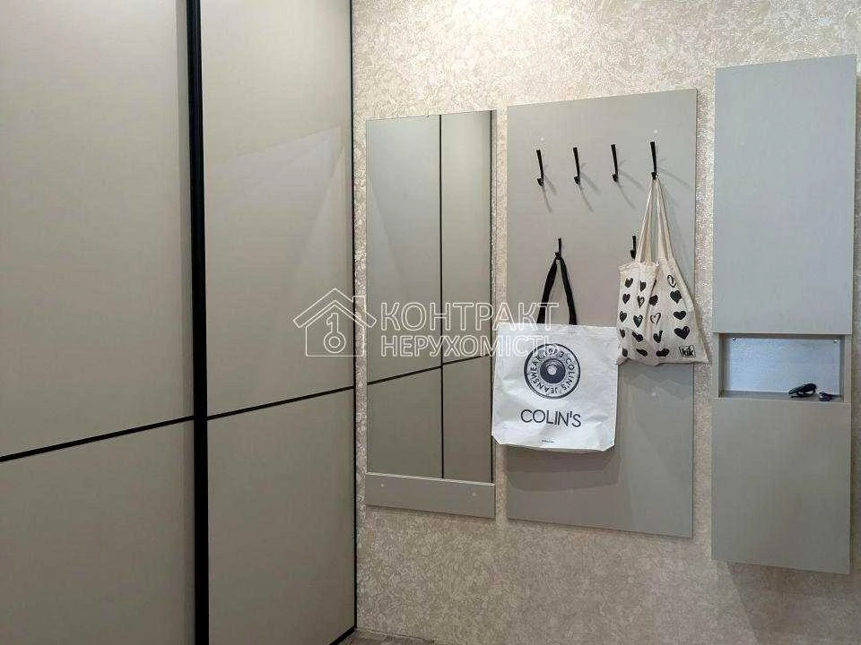 Apartment. Dragoma St, Kharkiv