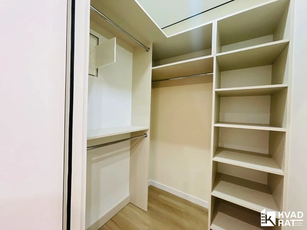 For sale, 1-bedroom apartment in the "Knyzhyn" residential complex with modern