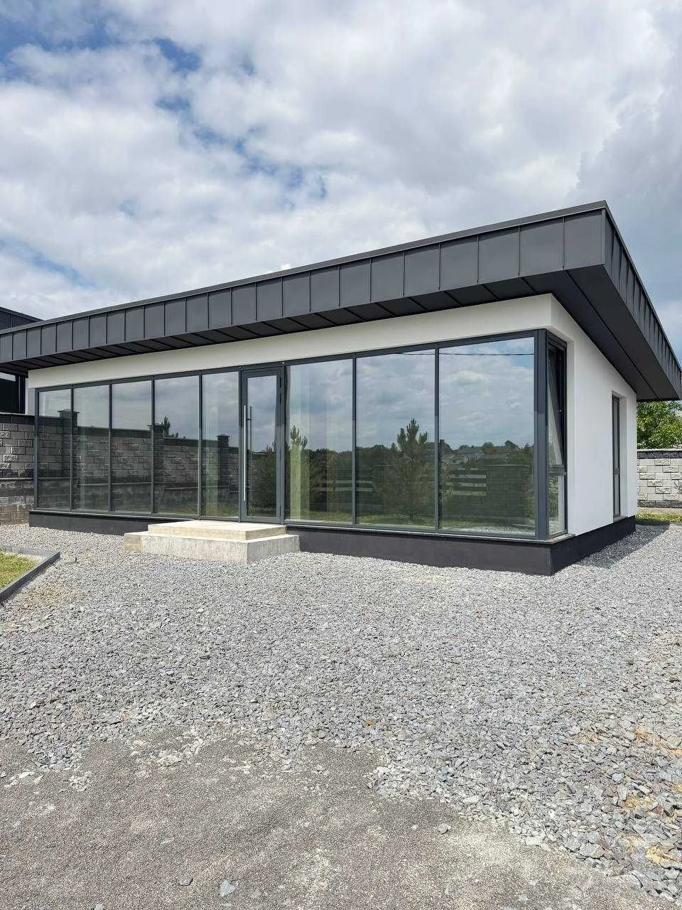 For Sale: Ready House with Panorama, in the City, 4 Sections of Land, or