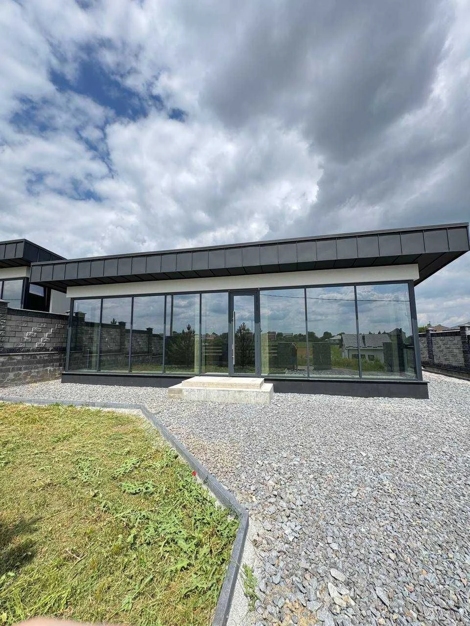 For Sale: Ready House with Panorama, in the City, 4 Sections of Land, or
